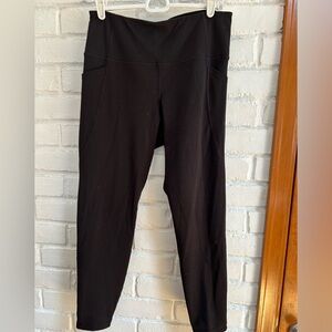 Women’s L Old Navy Elevate Go Dry leggings